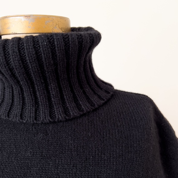 Ann Taylor Black and Cream Turtleneck Sweater - Picture 2 of 7